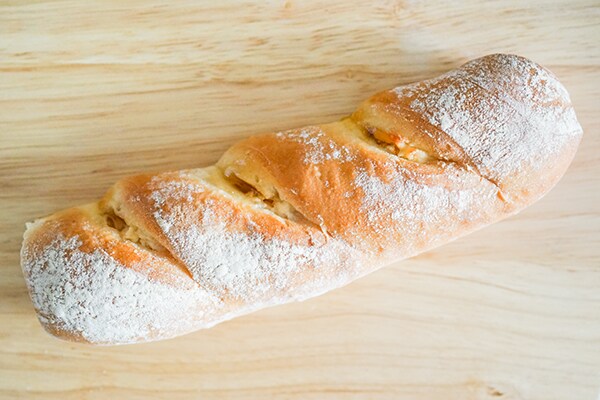 ローソンの新作パン「はちみつ×チーズ」はそのまま食べたらダメ!?○○するとめちゃウマに!