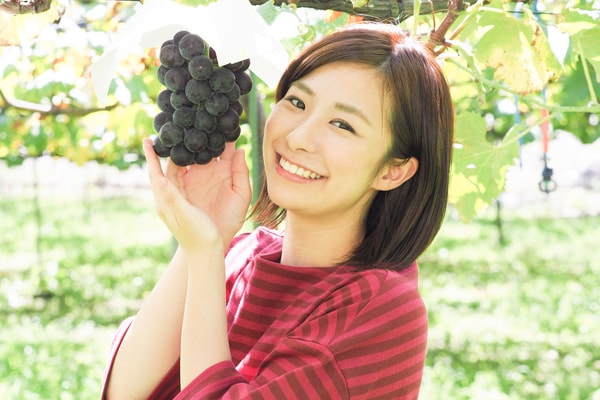 旬の果物「ぶどう」で老化防止！女性に嬉しい××成分がたっぷり