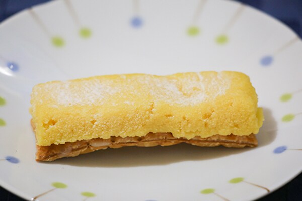 ３口で食べ終わる…ローソンの“神ウマ”さつまいもスイーツとは？