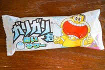 ウマイと話題！真っ白なガリガリ君、もう食べた？