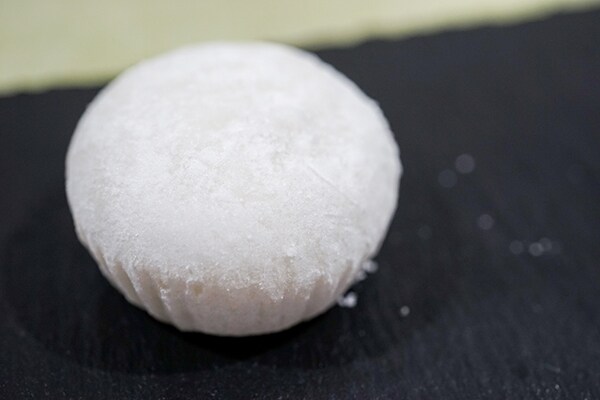 セブンのハロウィンスイーツ「マシュマロ食感！生チョコクリーム大福」は○○に注意