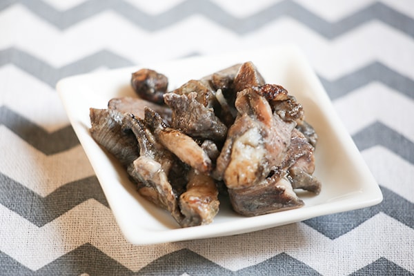 食べ応えある~!おかずにもおつまみにもおすすめの「炭火焼鶏」