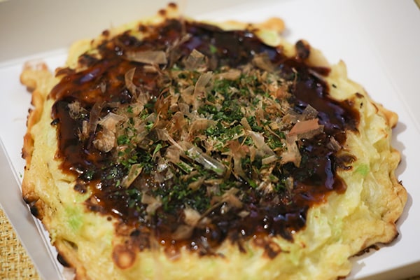 えび&いかがたっぷり!ファミマの冷凍お好み焼に大満足!