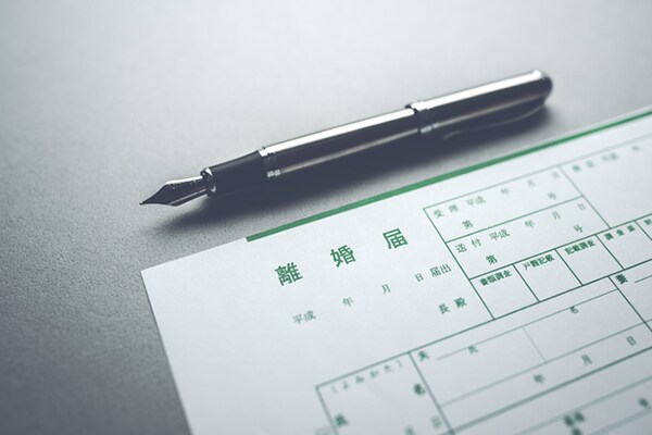 2児の母、SHELLYが離婚