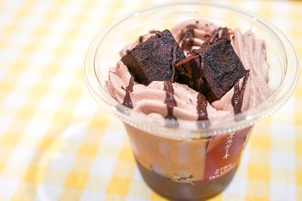 コンビニ弁当よりハイカロリー!? セブンの新作スイーツもう食べた？