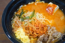 最後の一滴まで飲み干したい！ローソンの「辛みそチゲラーメン」