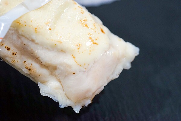 ネット上で「めっちゃウマイ」と話題!ローソンの新作サラダチキン