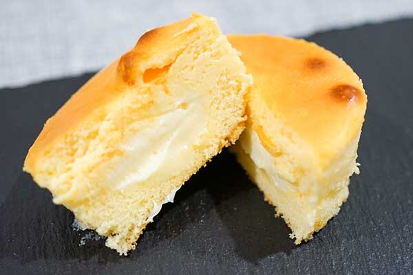 濃厚チーズがたまらない！ローソンスイーツに「とろチ～」登場！