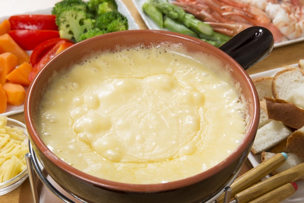 チーズ好きに朗報!乳酸菌たっぷりのチーズフォンデュで美活!