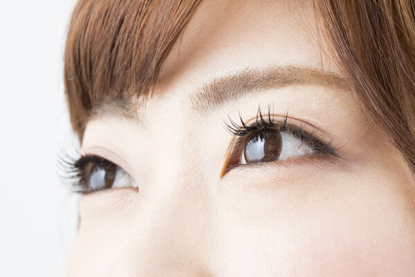 マスカラ下地で目元の美人度UP!適切な選び方についてご紹介