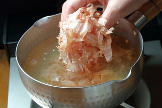 和食に欠かせない食材！ 鰹節はアンチエイジング効果が期待できる!?