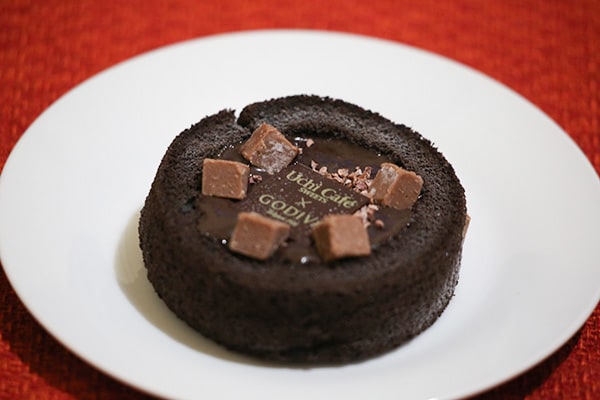 さすがGODIVAさん…ローソンコラボのアイスケーキが贅沢すぎる!