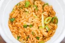 汗かくウマさ！セブンの冷凍カップ飯「痛快旨辛麻辣飯」を食べてみた