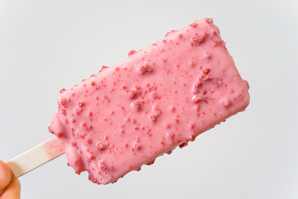 セブンのアイスがイチゴすぎる！！！