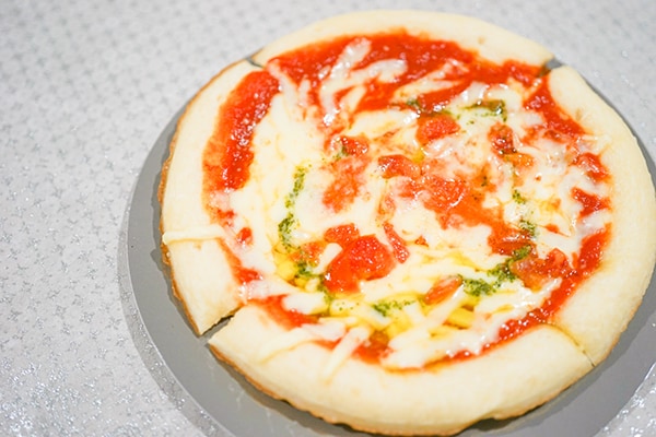 ローソンの298円マルゲリータを食べてみた!