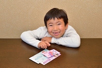 【アンケート】子どもがもらったお年玉、親はどう管理する？