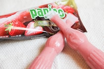 衝撃のいちご感！超爽やかな期間限定「パピコ」、もう食べた？