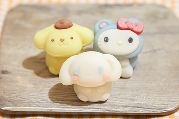 え、かわいすぎる…けど容赦なく食べたらウマかった３つのローソンスイーツ