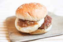 ファミマの“絶品和風バーガー”が復活しました！！