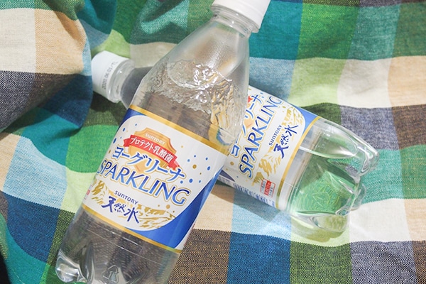 混乱するけどおいしい!「ヨーグリーナ」の新作はシュワシュワです!