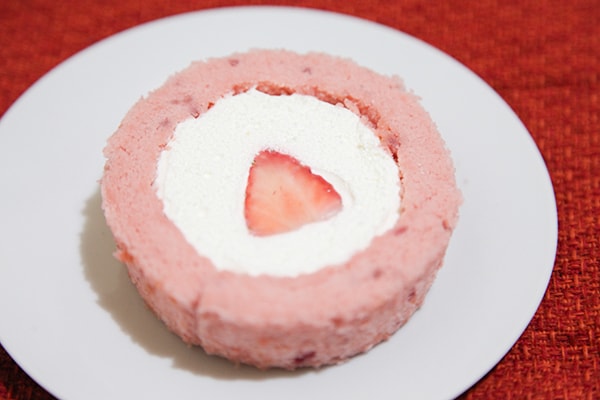 甘酸っぱくて止まらない…!ローソンの激ウマいちごスイーツ