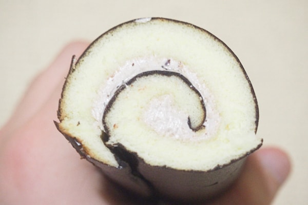 これなら食べやすいかも！ローソンの新商品は恵方巻風のロールケーキ!?