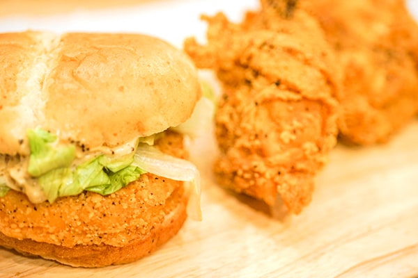 【辛口注意】ケンタッキーの新商品がめっちゃスパイシー!!!