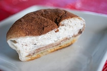 ローソンの新作スイーツ、犯罪級のウマさだった!!