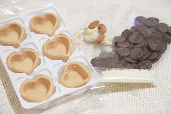 溶かして流して冷やすだけ!無印なら「チョコタルト」も超簡単♪