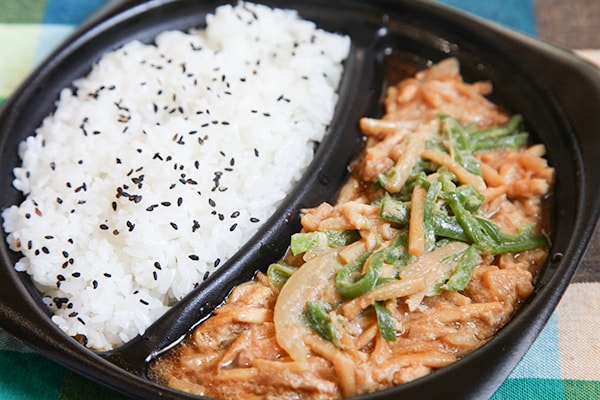 こういうの待ってた！ローソンの中華弁当は超シンプル！