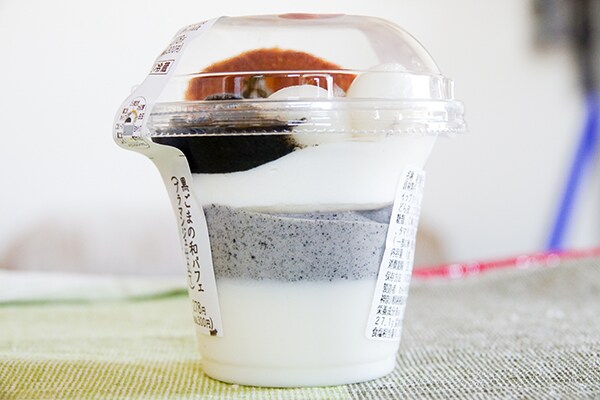 セブン新作スイーツはめっちゃゴマ!!