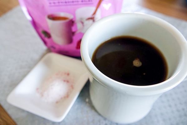 乾燥いちご入り！カルディのストロベリーカフェオレが楽しい！