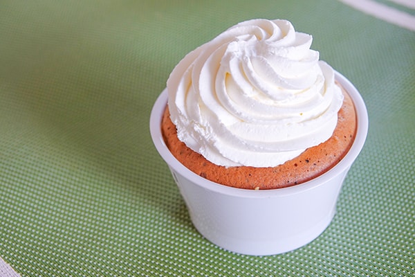 ふわふわ＆ふっわふわの夢心地スイーツがファミマに登場！