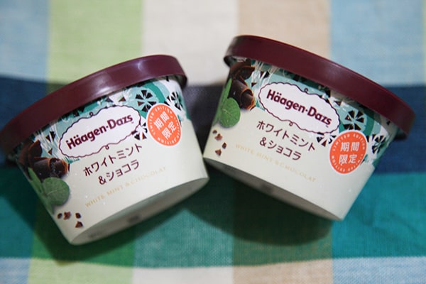 チョコミントフレーバーは3年ぶり!しかも白い!