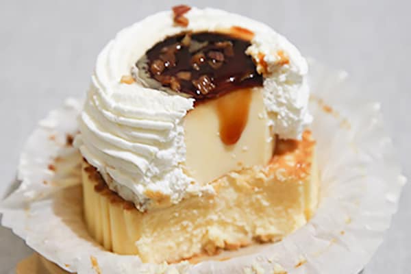 “甘さの暴力”…501kcalのハイブリッドバスチー爆誕！