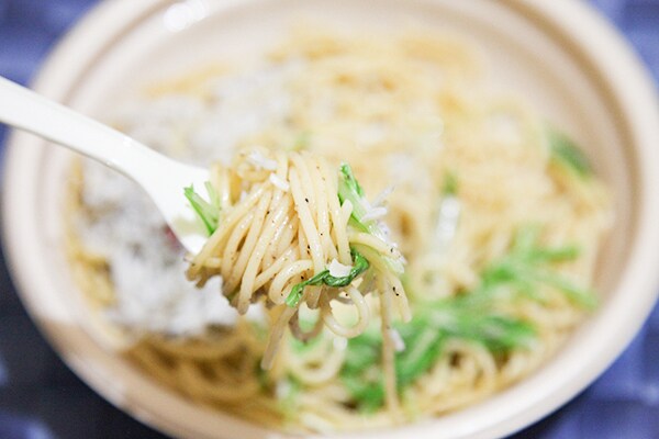 しらすといりこの旨み！ローソンの和風ペペロンチーノが秒で消えるおいしさ