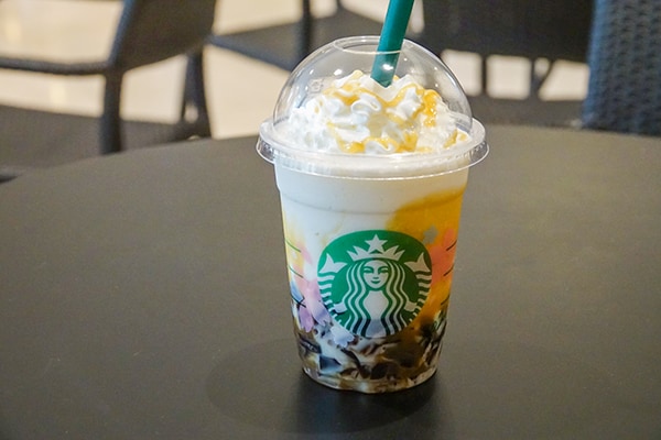 スタバから新作フラペチーノ登場!今回は○○入り!