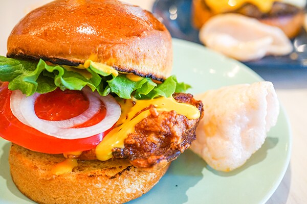 USビーフ100%!ハワイ生まれのハンバーガーが超ウマイ!