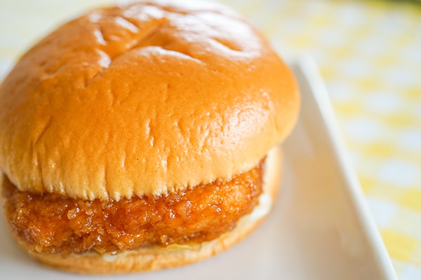 【プリプリ】ローソンの「海老かつバーガー」がウマイ!