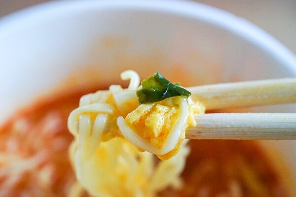 【とろみスープ】トマト酸辣湯麺が4分でウマすぎる！！