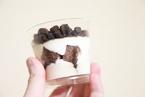 ザク、ふわ、ほろ苦！ セブンの新作スイーツにどハマり中！