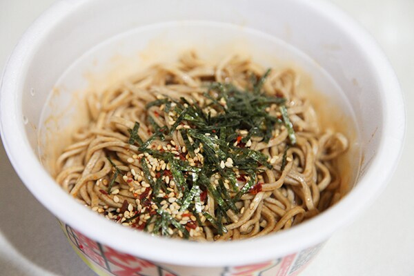 2パターンで楽しめる!汁なしのどん兵衛って?