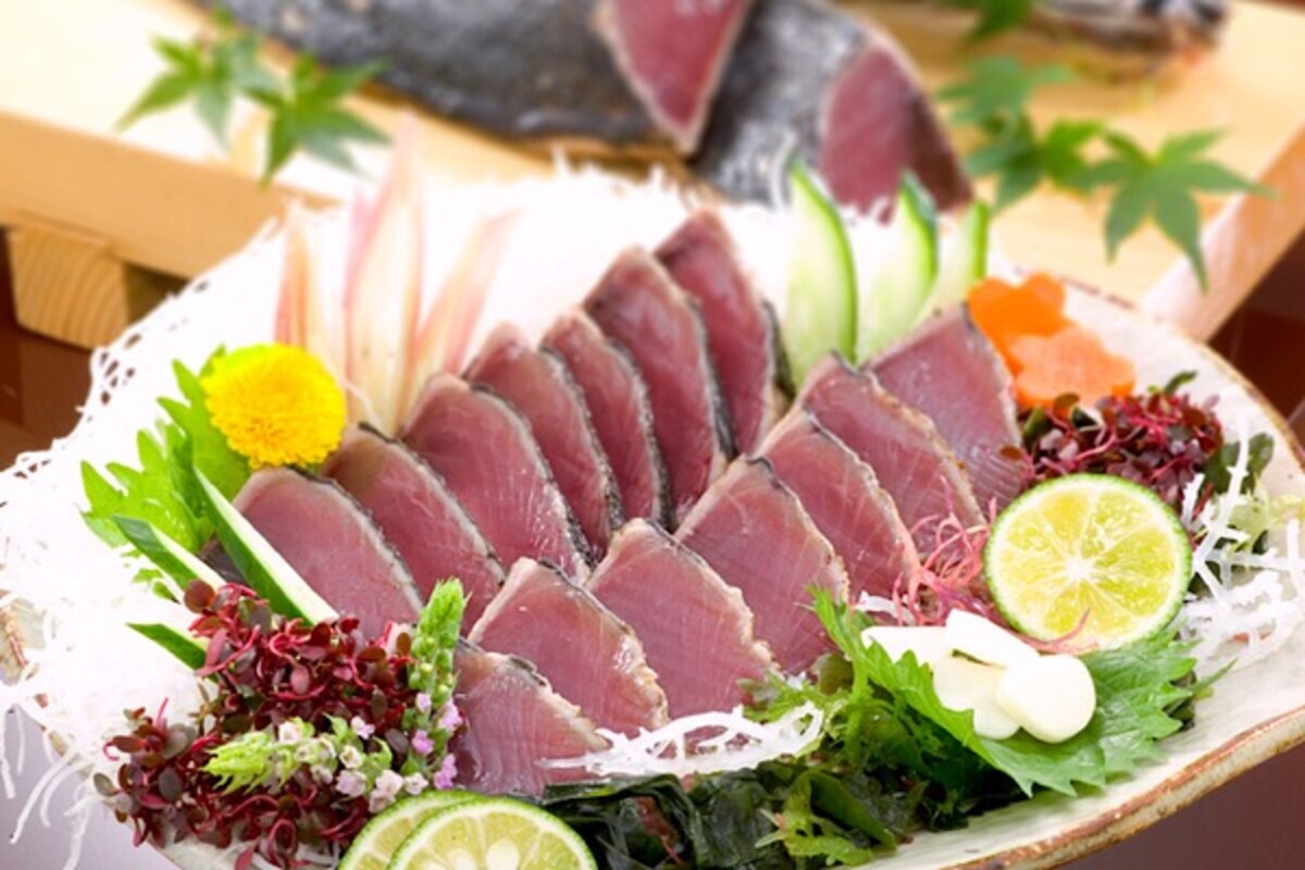 栄養バランス抜群＆ダイエットにも◎！ 今が旬の新鮮なカツオを見分ける方法