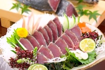 栄養バランス抜群＆ダイエットにも◎！ 今が旬の新鮮なカツオを見分ける方法