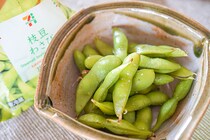 【セブン新商品】枝豆なのに辛い！でも、ウマイ！！