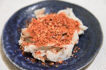 かけるだけ！サラダチキンが激辛おつまみに変身！