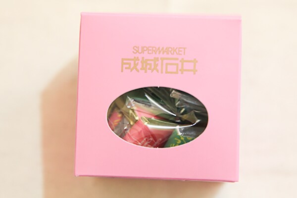 ルビーチョコも!? 成城石井の「ナポリタンチョコレート」をローソンでゲット!