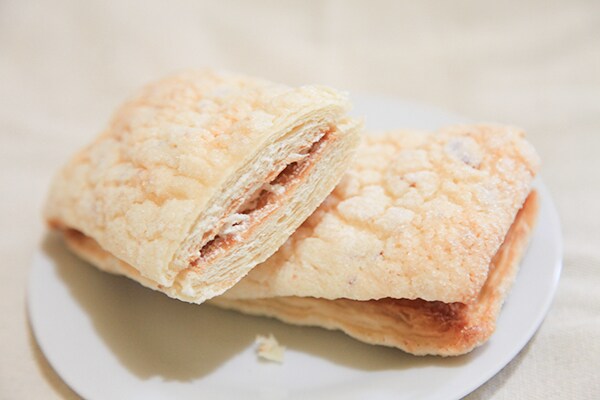 不思議食感!ファミマのデニッシュがウマイと話題!