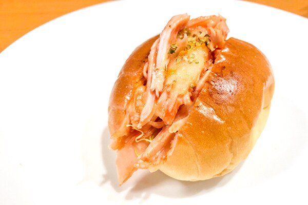 超簡単なのに激ウマ!変わり種ロールパンサンドのレシピ3選