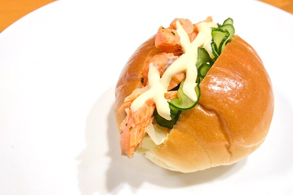 超簡単なのに激ウマ!変わり種ロールパンサンドのレシピ3選